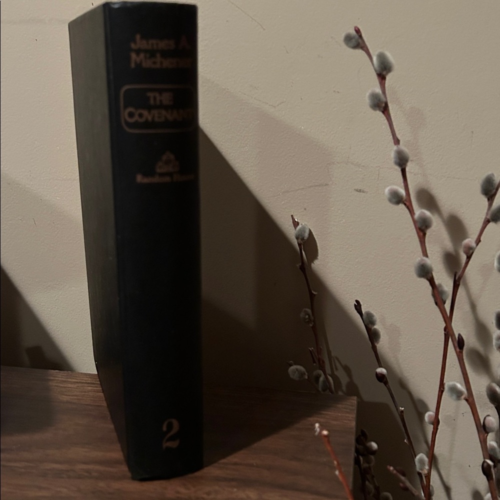 THE COVENANT VOLUME 2-VINTAGE/ WAR FICTION, ACTION - Picture 3 of 3